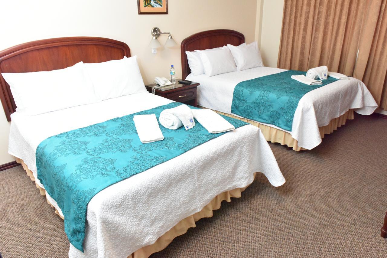 Hotel Makroz Latacunga Extérieur photo