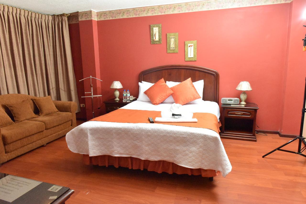 Hotel Makroz Latacunga Extérieur photo