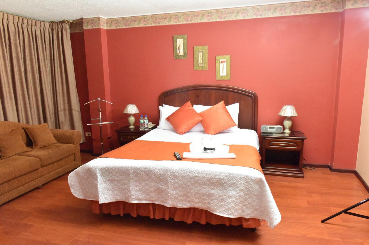Hotel Makroz Latacunga Extérieur photo