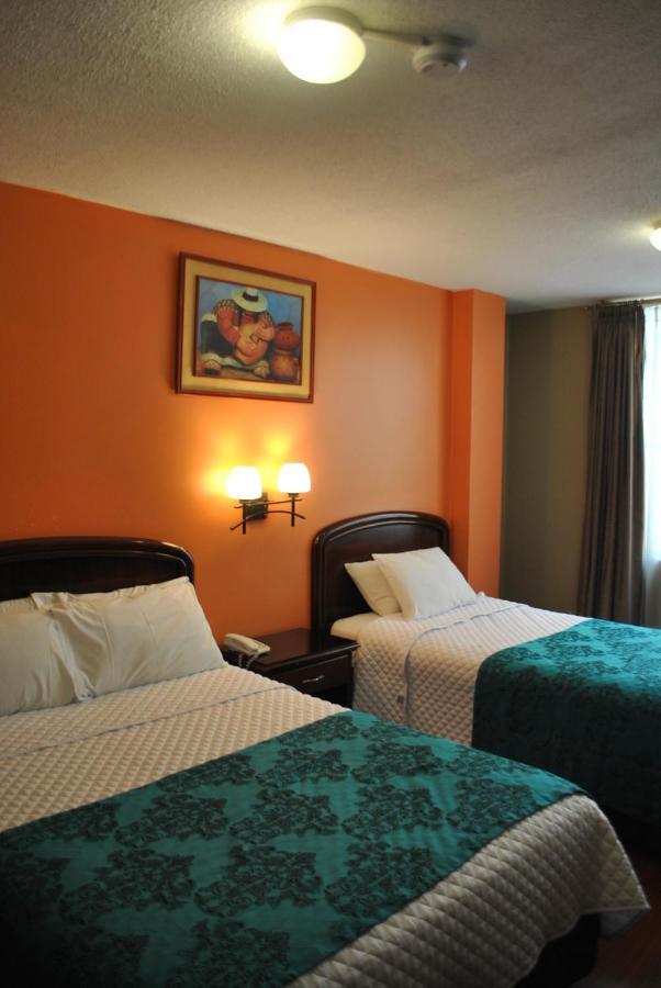 Hotel Makroz Latacunga Extérieur photo